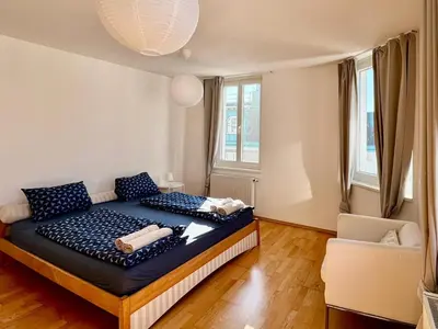 Ein Bett oder Betten in einem Zimmer der Unterkunft Viel Platz in ruhiger Lage mit toller Anbindung