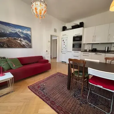 Viennese charm near the main train station for 2-4 people
