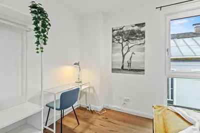 Grundriss der Unterkunft NobleNest Cozy - Parkplatz - Terrasse - Küche