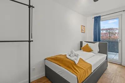 Ein Bett oder Betten in einem Zimmer der Unterkunft NobleNest Cozy - Parkplatz - Terrasse - Küche