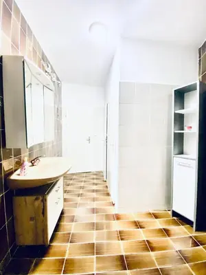 Grundriss der Unterkunft Comfortable 4BR Apartment Perfect for Groups