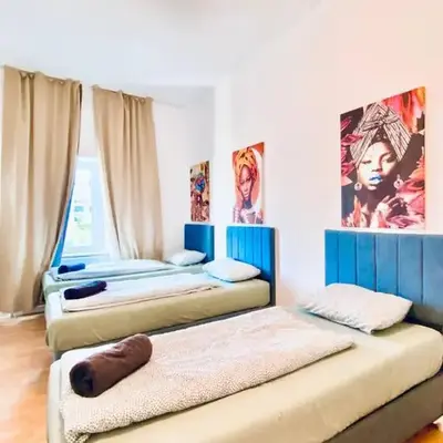 Comfortable 4BR Apartment Perfect for Groups