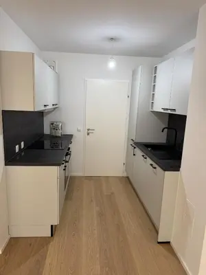 Grundriss der Unterkunft Luxury Stylish Apartment with Free Parking