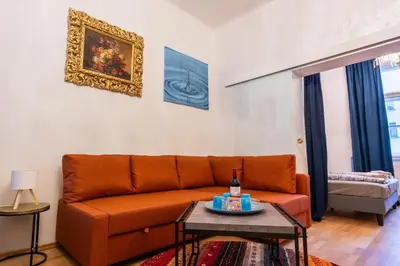 Ein Sitzbereich in der Unterkunft Superior Suites Vienna - L'Opera