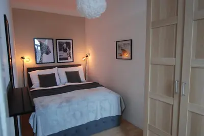Ein Bett oder Betten in einem Zimmer der Unterkunft Green Urban Cozy Free Parking Nähe U Bahn