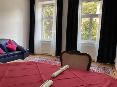 Ein Sitzbereich in der Unterkunft CASA DIVA Apartment Vienna-Neuwaldegg