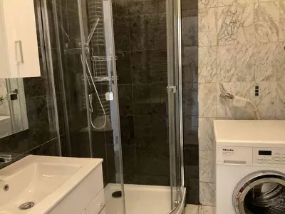 Ein Badezimmer in der Unterkunft CASA DIVA Apartment Vienna-Neuwaldegg
