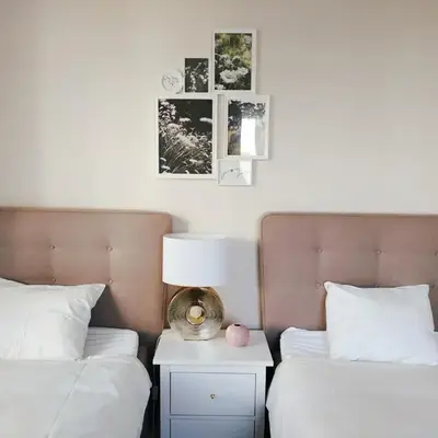 Two-bedroom apartment 'Taupé'