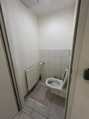Ein Badezimmer in der Unterkunft Cozy Apartment 5th District