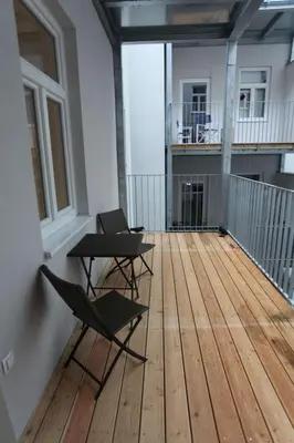 Ein Balkon oder eine Terrasse in der Unterkunft Apartment Moderne Stadtwohnung by Interhome