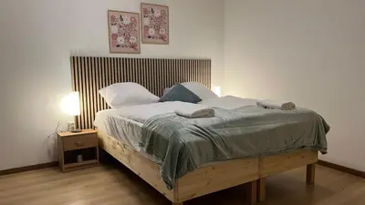 Grundriss der Unterkunft Simple Private Rooms in 3BR Shared Apartment, Well Connected Location