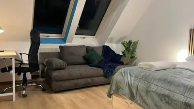 Grundriss der Unterkunft Simple Private Rooms in 3BR Shared Apartment, Well Connected Location
