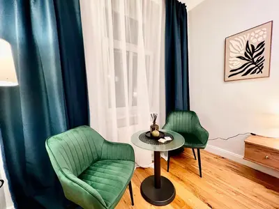 Ein Sitzbereich in der Unterkunft TheWICKI 1708 - Wunderschöne Apartments in Wien