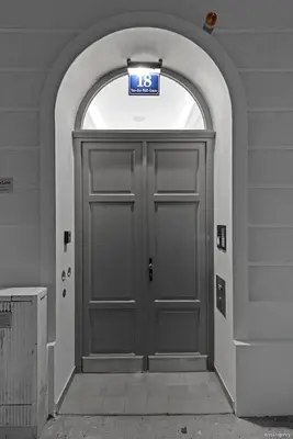 Eine Fassade oder ein Eingang zu Nüll Residences 29 -3 Rooms for Families, Friends & Work