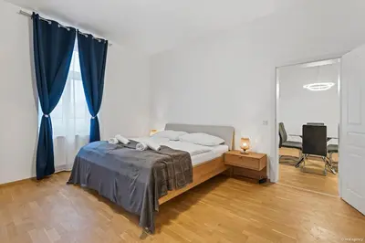 Ein Bett oder Betten in einem Zimmer der Unterkunft Nüll Residences 21 - Big Apartment with 2 Bedrooms