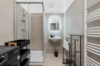 Ein Badezimmer in der Unterkunft Nüll Residences 10 - 1 Bedroom with Parking Space