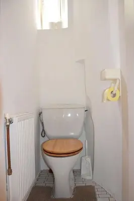 Ein Badezimmer in der Unterkunft Apartment Vienna1090 by Interhome
