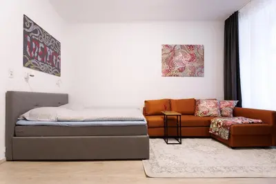 Ein Sitzbereich in der Unterkunft #CityHideaway #LiveLikeALocal Apartments in the 10th district