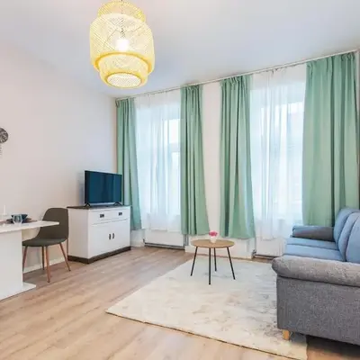 Modern Apartment - 11 minutes to city center