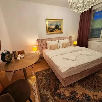 Grand Heart of Vienna City View Residence