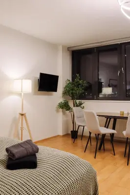 TV/Unterhaltungsangebot in der Unterkunft Delightful Apartment with Private Balcony in Perfect Location of Vienna