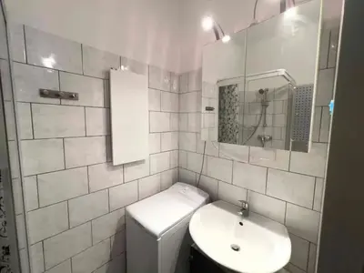 Ein Badezimmer in der Unterkunft Cosy Apartment near Metro & Center