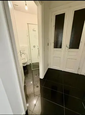 Ein Badezimmer in der Unterkunft Central Apartment Vienna
