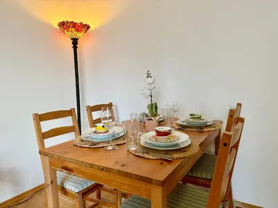 Grundriss der Unterkunft Happy Home near Airport - Free Parking