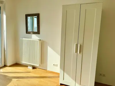 Grundriss der Unterkunft 145 m2 4-Bedroom Apartment with Balcony & Free Parking