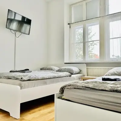 Cosy Long-Term Apartment with Free Parking