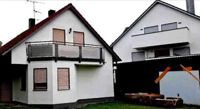 Das Gebäude in dem sich die Ferienwohnung befindet