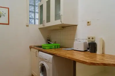 Küche/Küchenzeile in der Unterkunft Cozy 2BR Apartment Very Central, Ideal for Long Stays