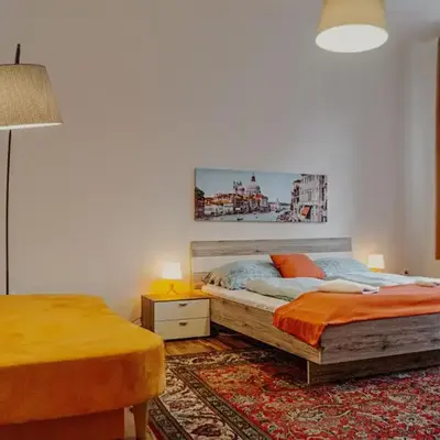 Cozy 2BR Apartment Very Central