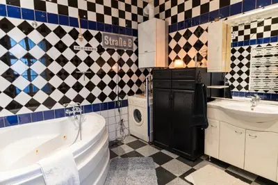 Ein Badezimmer in der Unterkunft Cosy & Convenient Viennese Charm