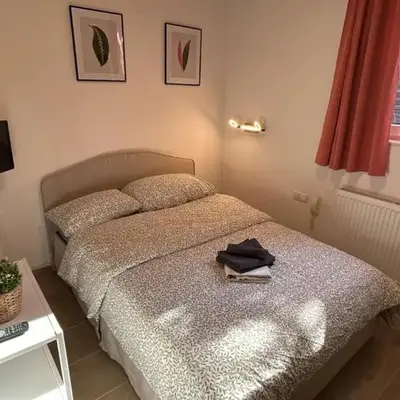 Cozy City Apartment - Free Parking & Fitness