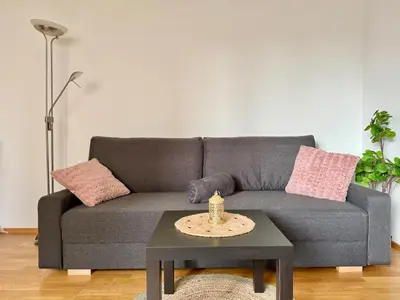 Grundriss der Unterkunft Happy Home near Airport - Free Parking