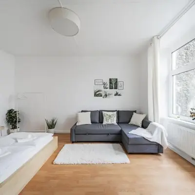 Stylish Cosy Apartment with Easy Access