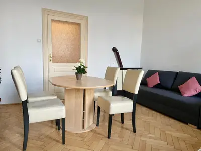 Ein Sitzbereich in der Unterkunft Cozy Long-Term Apartment