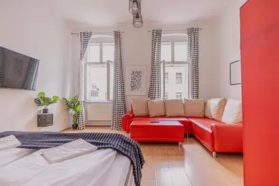 Ein Bett oder Betten in einem Zimmer der Unterkunft Modern Three Bedroom Apartment Close to Stadthalle