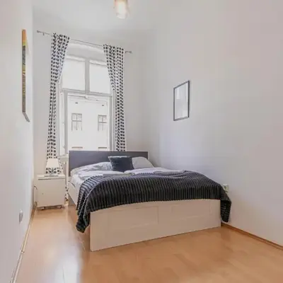 Modern Three Bedroom Apartment Close to Stadthalle
