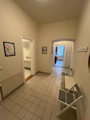 Grundriss der Unterkunft 90 m2 Spacious Apartment with Free Parking