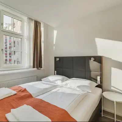 Central Apartment near Metro