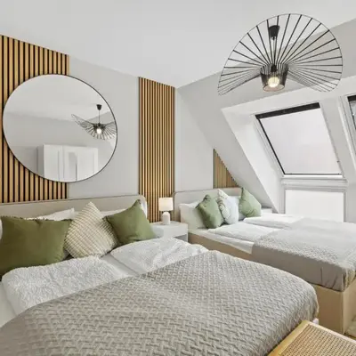 U1 Metro Nearby - 1-BR - fast Wi-Fi