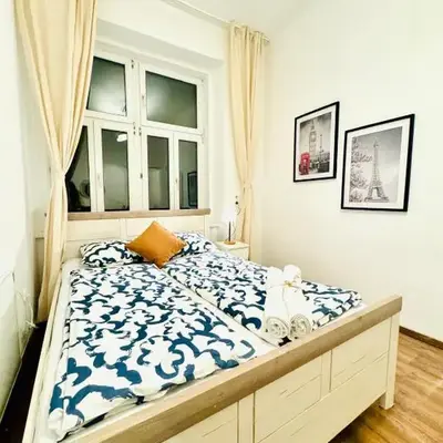 Spacious 1121