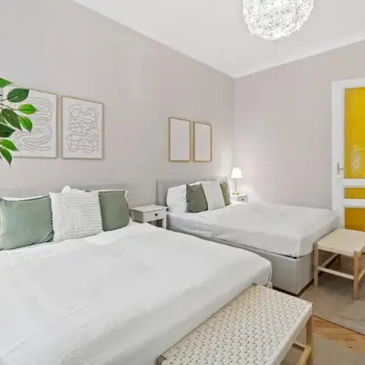 Spacious Stay - Near Augarten - U4 Access