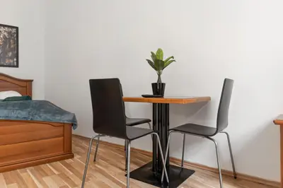 Ein Sitzbereich in der Unterkunft Sweet 1BR Apartment with Smart TV, WIFI, For Long Stay