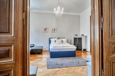 Grundriss der Unterkunft Quiet Apartment with Easy City Access - Close to U3 Schweglerstraße