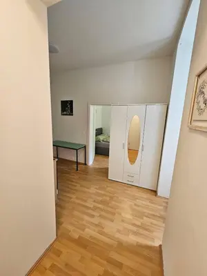 Grundriss der Unterkunft Quiet Apartment with Easy City Access - Close to U3 Schweglerstraße