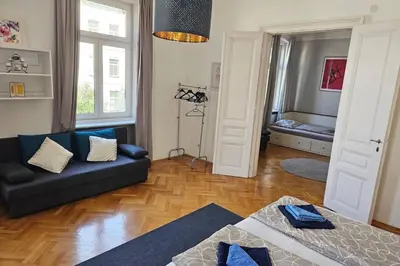 Grundriss der Unterkunft Quiet Apartment with Easy City Access - Close to U3 Schweglerstraße