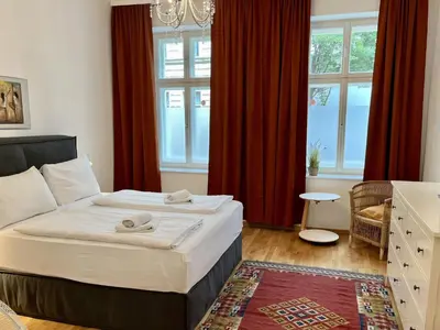 Ein Bett oder Betten in einem Zimmer der Unterkunft Apartment Wohnen am Augarten by Interhome